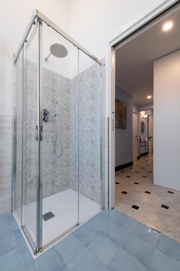 Casa Garibalda - Seafronf Apartment Rapallo Bagian luar foto