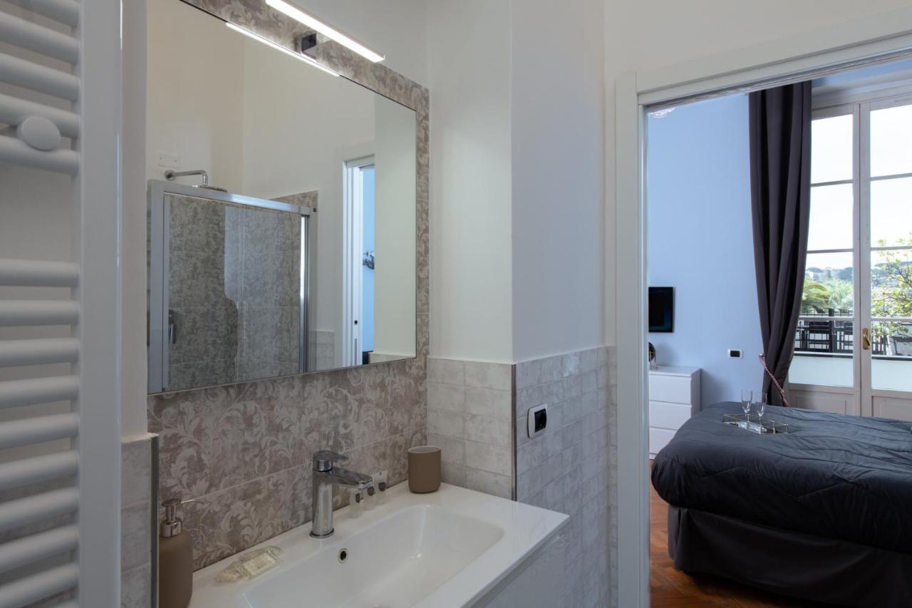 Casa Garibalda - Seafronf Apartment Rapallo Bagian luar foto